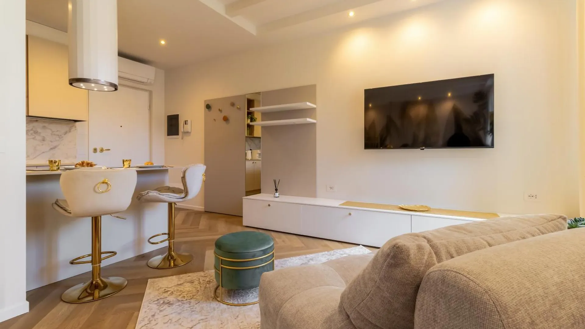 Mery Suite فيرونا 0*,  إيطاليا