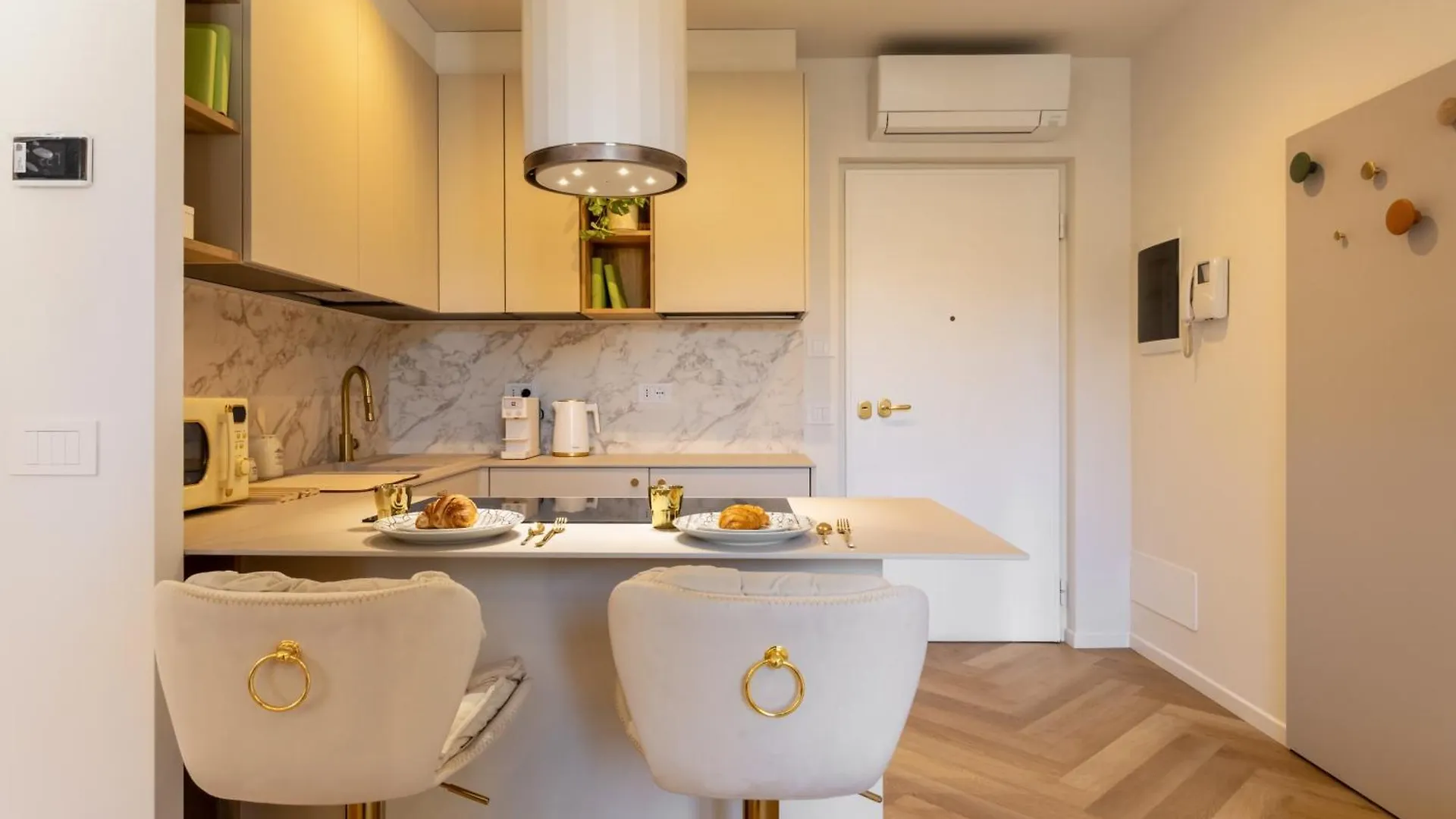 Mery Suite Verona 0*,